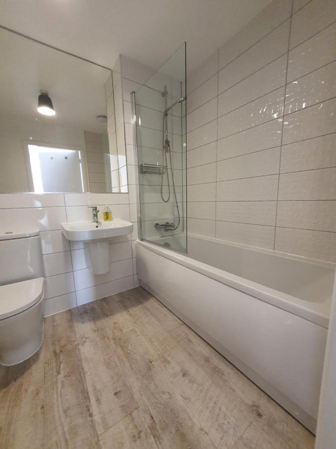 Lovely Home Close To City Center & Rail Station Chesterfield Exterior foto